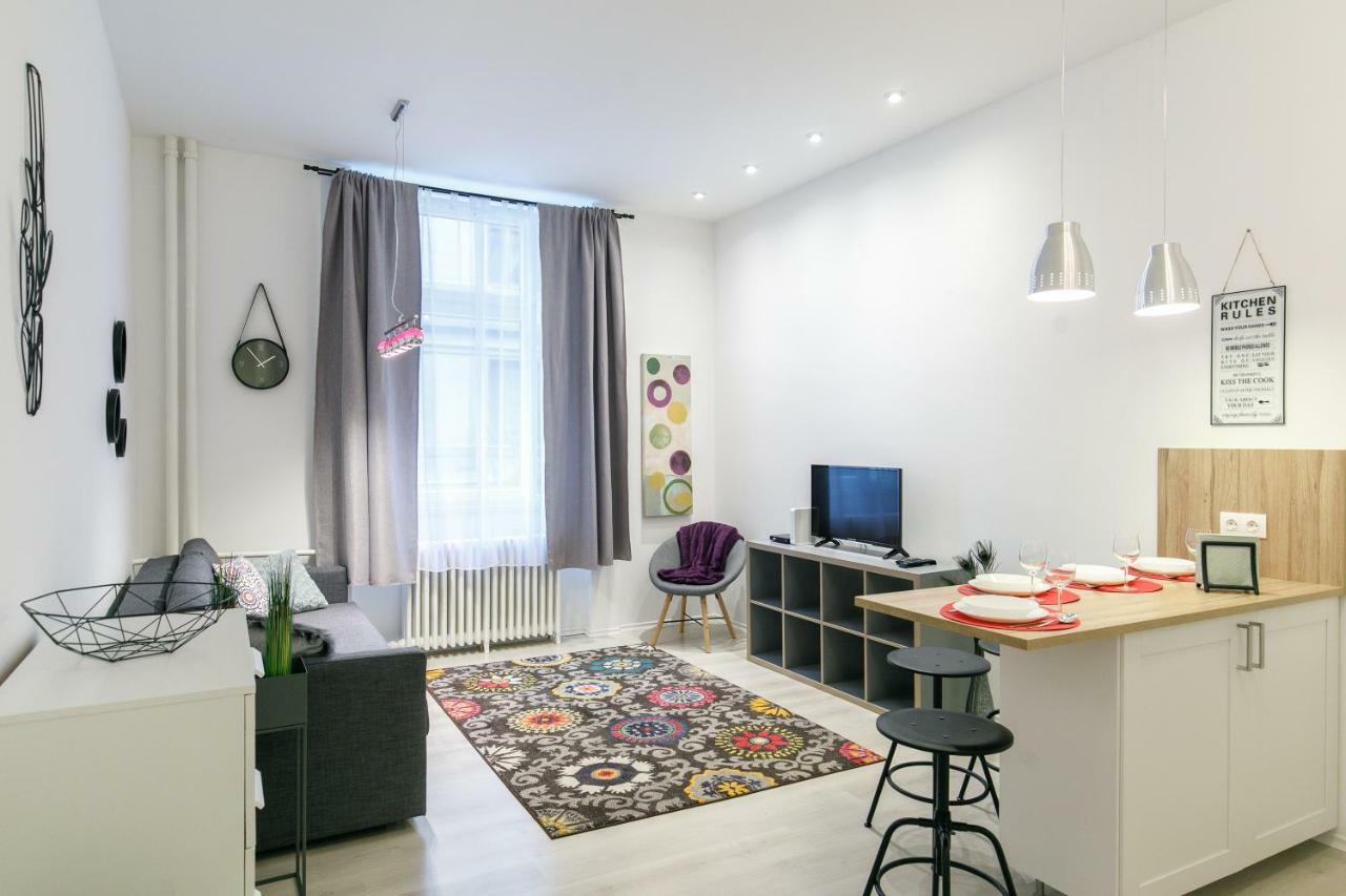 Ella Apartment Budapest Eksteriør bilde